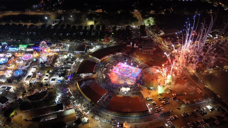 Noticia abertura-do-61-festival-do-folclore-encanta-publico-e-reune-cerca-de-30-mil